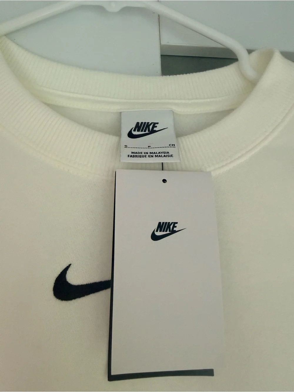 NWT Nike Women Cream Crewneck with Black Swoosh
